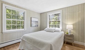 9 Deacon Hunt Dr, Acton, MA 01720