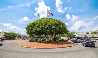 66 FRANKLIN St #418, Annapolis, MD 21401