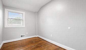 643 BRISBANE Rd, Baltimore, MD 21229