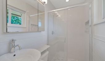 7705 ROYSTON St, Annandale, VA 22003