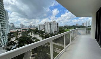 20185 E Country Club Dr 1105, Aventura, FL 33180