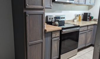 306 E Ludlow Dr Apt B, Avondale, AZ 85323
