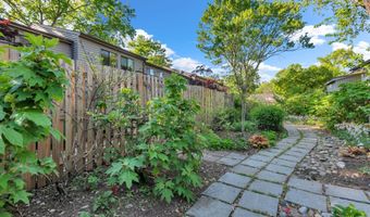1052 CEDAR RIDGE Ct, Annapolis, MD 21403