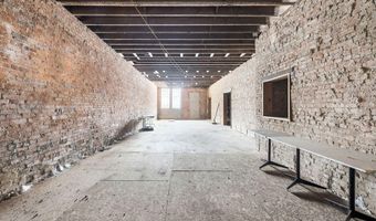 941 W Broad St, Columbus, OH 43222
