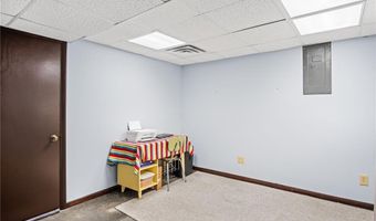 108 Westside Dr, Atchison, KS 66002