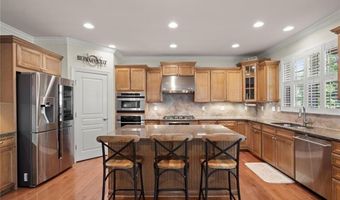 11240 Avery Cove Ct, Alpharetta, GA 30022