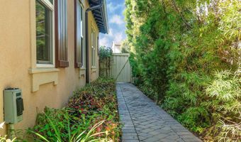 6658 Thrasher Pl, Carlsbad, CA 92011