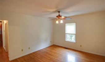 645 Elfgen St, Alton, IL 62002