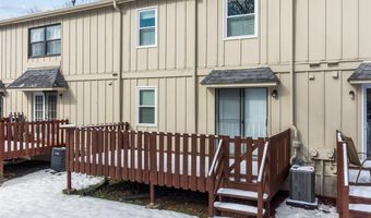 13338 Hiddendale Ln, Ballwin, MO 63021