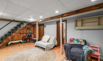 620 Buck Hill Rd, Burrillville, RI 02859