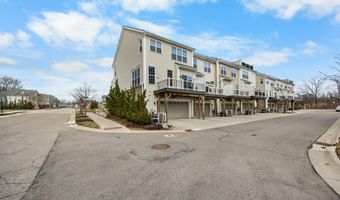 2794 Ashcombe Dr, Ann Arbor, MI 48105
