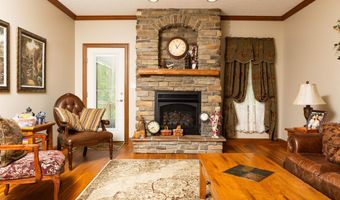 2804 Hash Ridge Rd, Barboursville, WV 25504