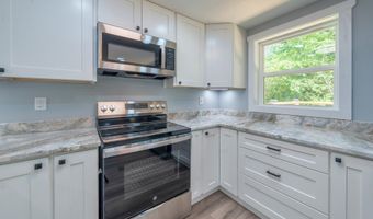 230 PISGAH Rd, Andrews, NC 28901