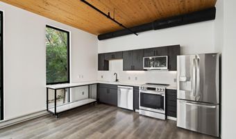 210 S Hamilton St, Madison, WI 53703