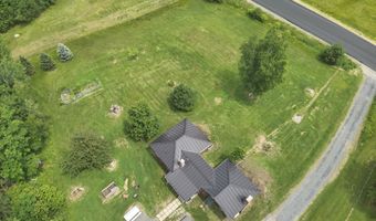 250 Smithfield Rd, Belgrade, ME 04917