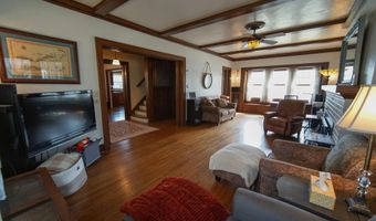 1004 2nd Ave, Ackley, IA 50601