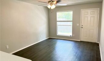 704 SE 4th St C, Bentonville, AR 72712