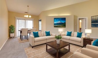 362 Village Pointe Dr, Akron, OH 44313