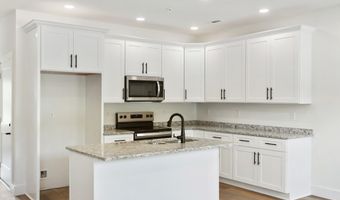 338 Legends Cir, Baxter, TN 38544