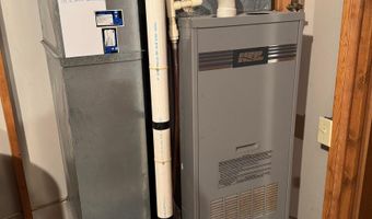 332 N Thorington St, Algona, IA 50511