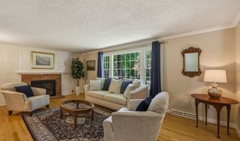14 High Hill Rd, Canton, CT 06019