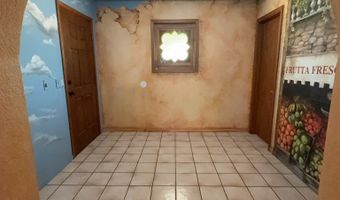 15370 Tacony Rd, Apple Valley, CA 92307