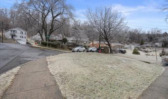 300 FRIEDENSBURG Rd, Reading, PA 19606