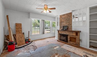 331 Gray St, Belcher, LA 71004