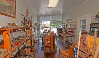 342 S. Monroe St, Alderson, WV 24910