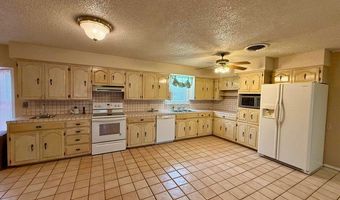 1909 W Clayton Ave, Artesia, NM 88210