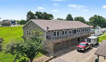 1066 Lake Viking Ter, Altamont, MO 64620