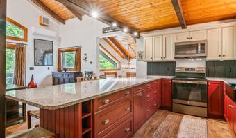 128 Mittenwald Strasse, Bartlett, NH 03838