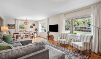 2411 Acorn Hill Ave, Beaufort, SC 29902