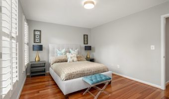 323 T St NW, Washington, DC 20001