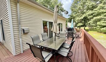 82 Tennyson Cir, Albrightsville, PA 18210