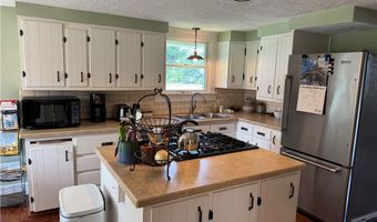 602 Park Ave, Amherst, OH 44001