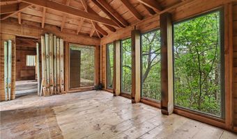40 Duvall Ln, Bella Vista, AR 72715