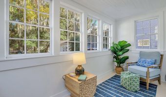 1214 King St, Beaufort, SC 29902