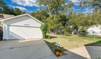 118 E Broadway Ave, Augusta, KS 67010