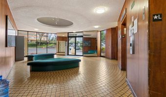 1128 Ala Napunani St 503, Honolulu, HI 96818