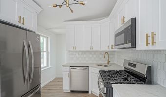 123 12th St, Absecon, NJ 08201