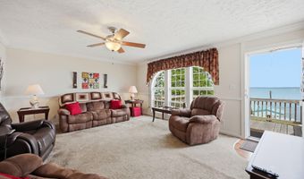 193 Water St, Aurora, NC 27806