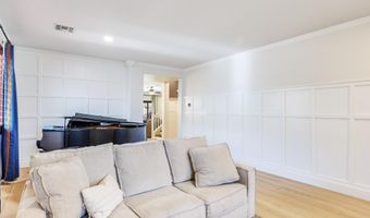 221 W Tahiti Dr, Casa Grande, AZ 85122