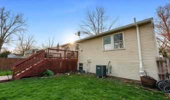 6440 Goldfinch Dr, Westerville, OH 43081