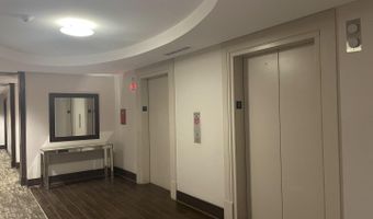 3600 S GLEBE Rd 326W, Arlington, VA 22202