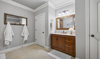 1005 Renfroe Lk, Auburn, GA 30011