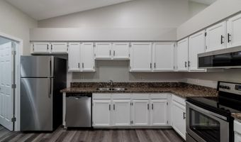 875 S NEBRASKA St 37, Chandler, AZ 85225