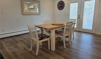 39 Allendale Ave, North Providence, RI 02911