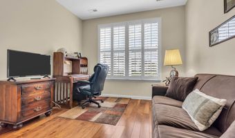 31 Twilight Dr, Barnegat, NJ 08005