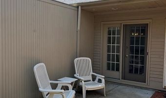102 Pine Glen Dr, East Greenwich, RI 02818